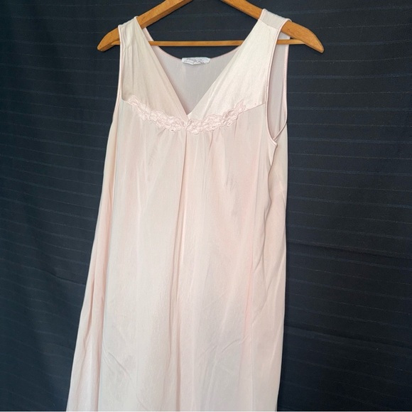 Vintage Vanity Fair Nylon Light Pink Sleeveless Nightgown Peignoir Womens size M - Picture 3 of 8